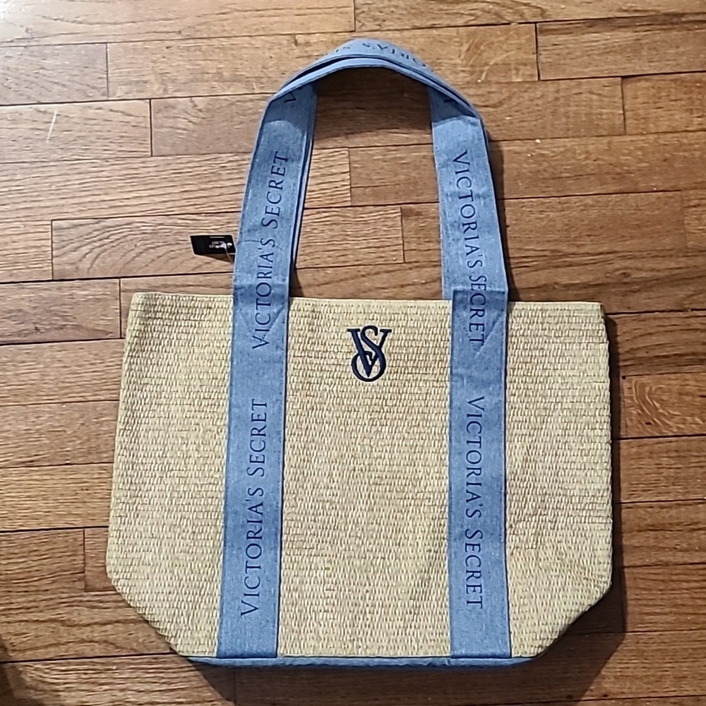 New VS Victoria's Secret Tote Bag‎ NWT
